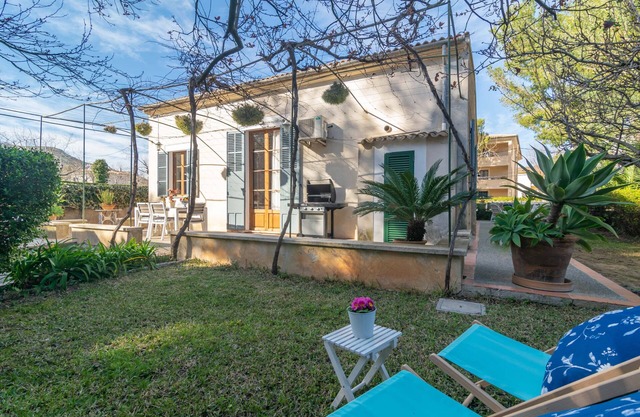 Villa Casa Beltran - Three Bedroom Chalet, Sleeps 6