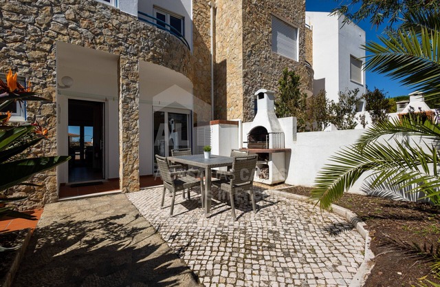 Villa Catarina by ACasaDasCasas