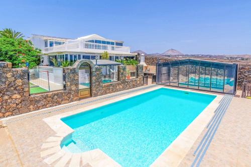 Villa Cervera