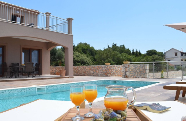 Villa Cleopatra sunset view