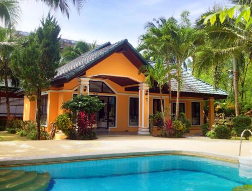 Villa Coconut Khaolak