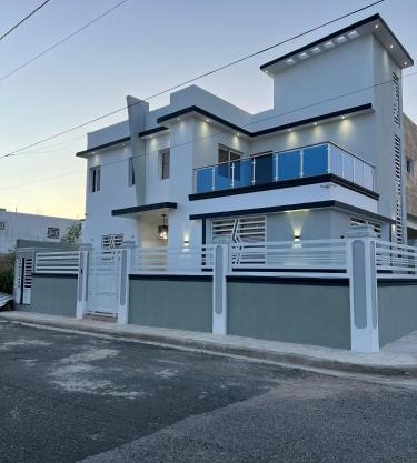 Villa con Piscina en la Romana