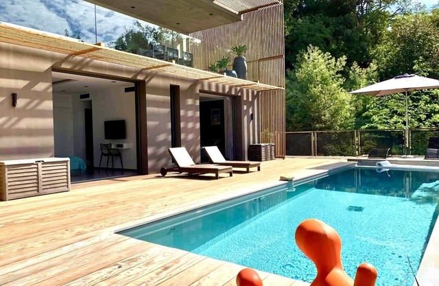 Villa contemporary architect new 3 bedrooms sea view