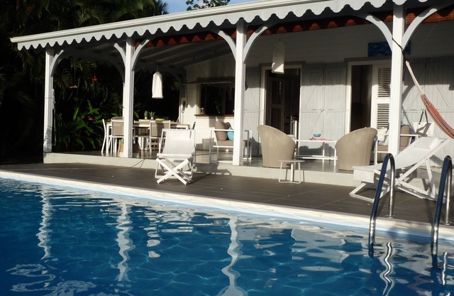 Villa creole vue mer piscine le carbet de rose animals accepted