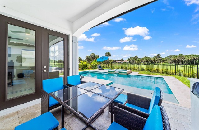 Villa de Tyler - New Villa with Ocean View, Golf View, and River Access
