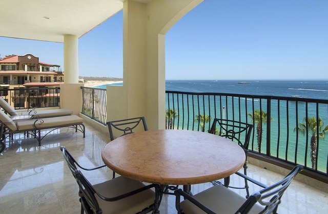 !Villa del Arco Oceanfront XMAS on Médano Beach, Cabo! 5 Star Beachfront Resort,