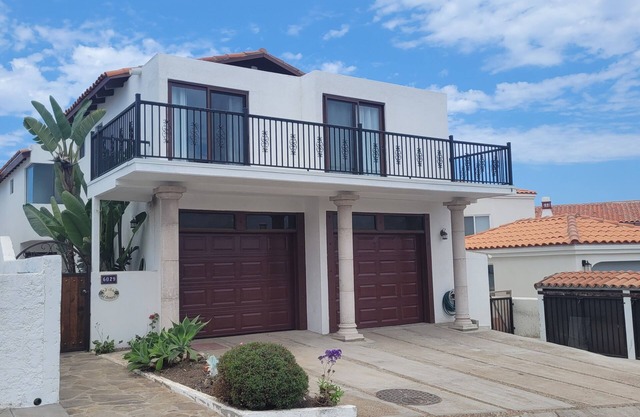 Villa del Oceano, Oceanside Villa w/Private Pool and Panoramic Views in Bajamar
