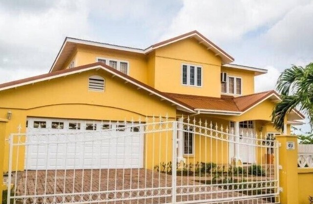 Villa Del Sol - Affordable yet Luxurious
