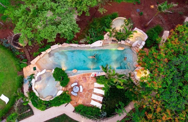Villa Deluxe 9 rooms - 30 minutes from Tamarindo & 5 minutes from Playa Negra