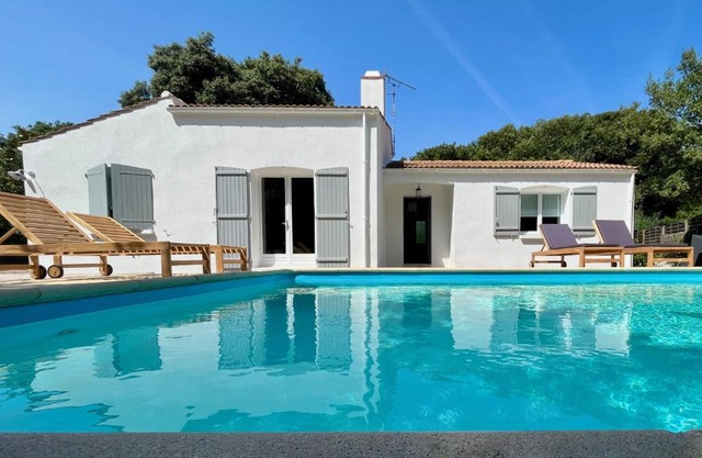 Villa des Pins - Piscine & proche de la plage
