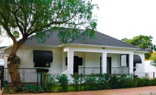 Villa Des Roses