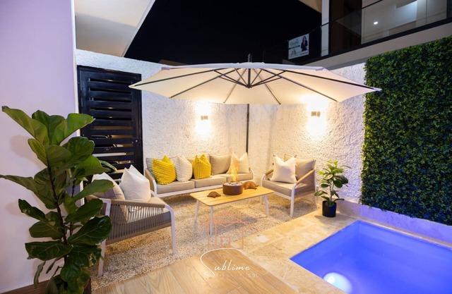 Villa Dreams near Bibijagua Beach.