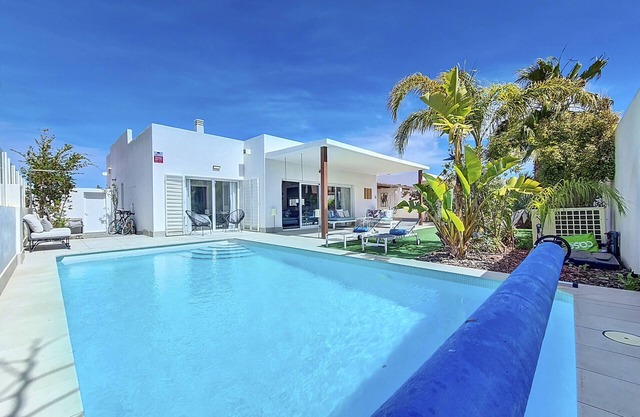 Villa Elisa - 3510