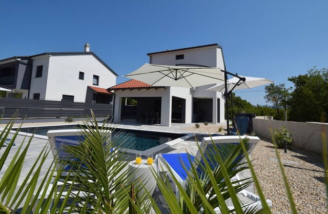Villa Ella (63511-K1) - Dobrinj - island Krk