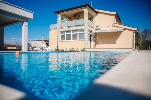 Villa Ero