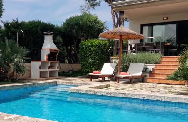 Villa es Baulo Pleta, with garden and pool near beach