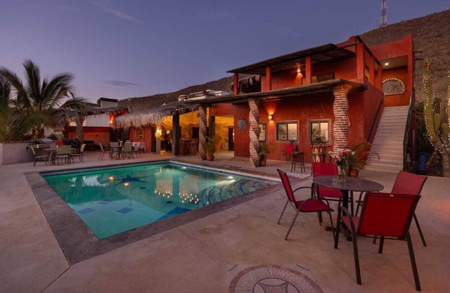 Villa Etaño, Beautiful home in the desert of El Pescadero B.C.S.