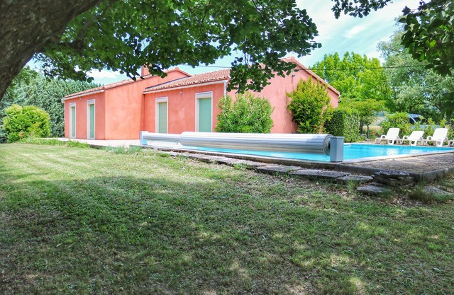 Villa facing the Grand Luberon