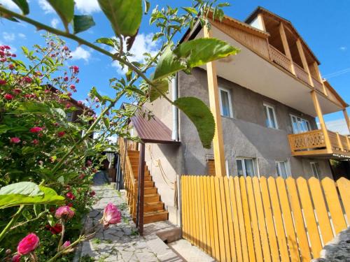 Villa Fazenda in Dilijan , with 5 bedrooms , апартаменты целиком