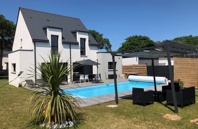 Villa for 10 people with heated pool - ERQUY