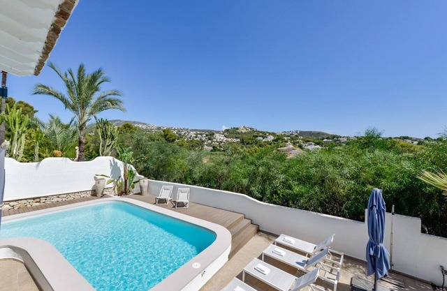 Villa for rent in Moraira, FLORIDA.
