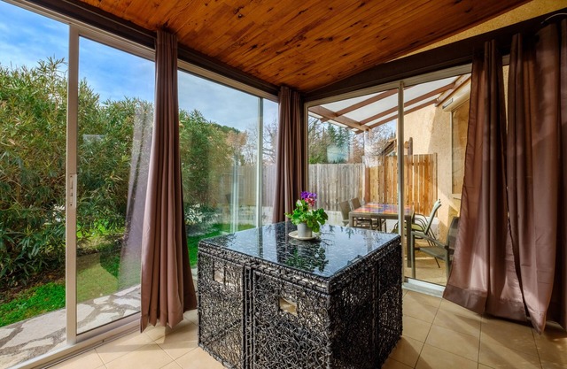 Villa Madeleine – Provençal Charm with Private Garden 🌿☀️