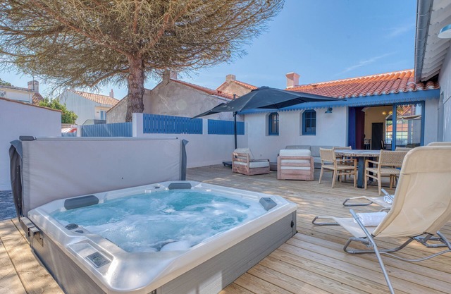 Villa Les Bains de Mer avec spa