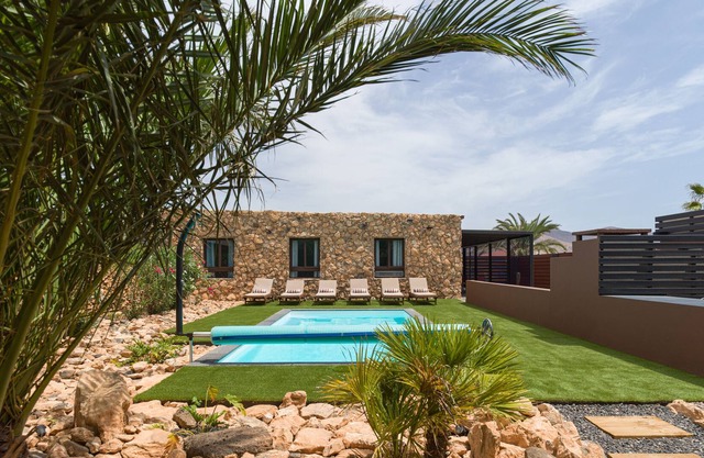 Villa Fragata independent and private
