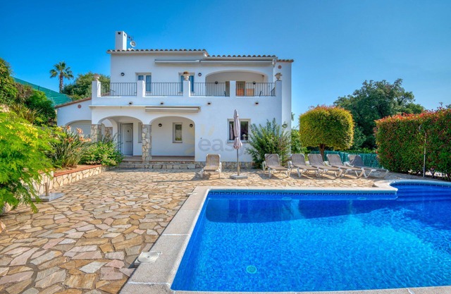 Villa Friesland - spacious house in very quiet surroundings