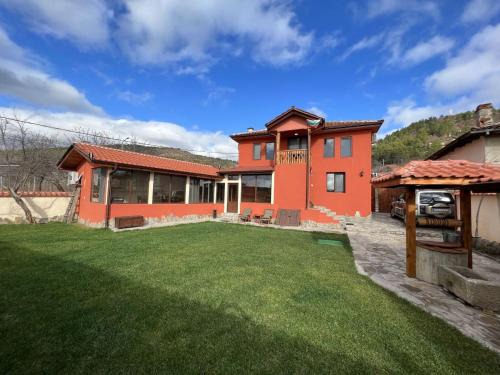 Villa Geshevi