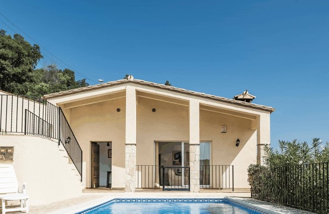 Villa Granvista - Your private oasis with sea views.