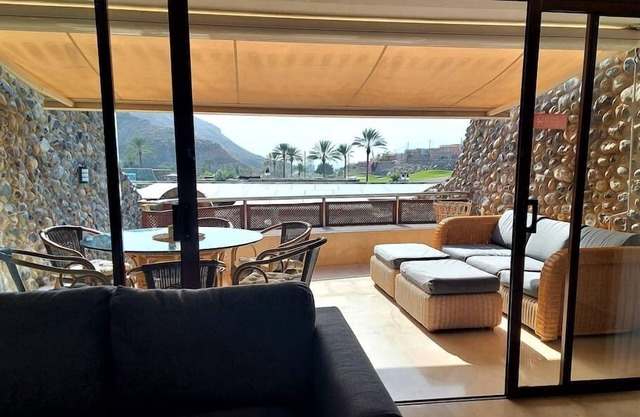 Villa Happiness - Luxury chalet with sea view