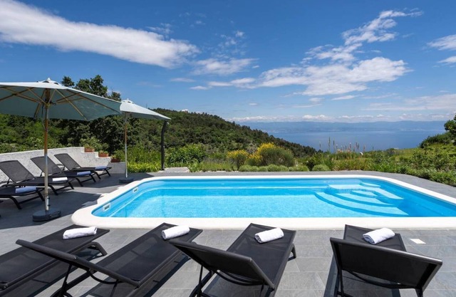 Villa Tulipa with beautiful sea view
