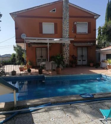 VIlla Huetor con piscina privada