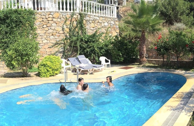 Villa in Alanya - Yesilöz with private pool