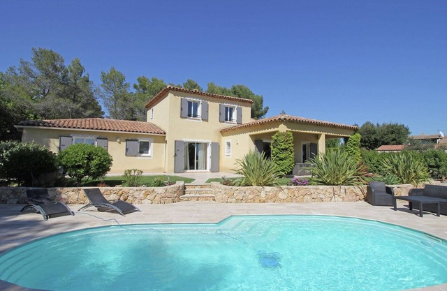 Villa in Bagnols-en-Forêt with Private Pool