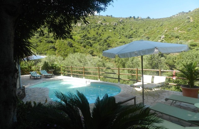 Villa in Collioure with swimming pool surrounded by vineyards with mountain views