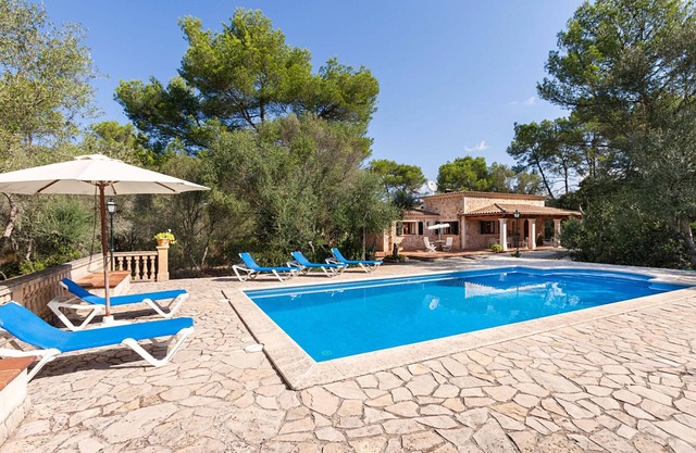 Villa in Lloret with 3 bedrooms, Wifi, private pool and BBQ 30 minutes from the seaSa Rota de Can Blanc