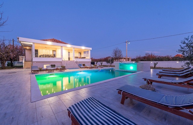 Villa in Galovac with Pool near Zadar