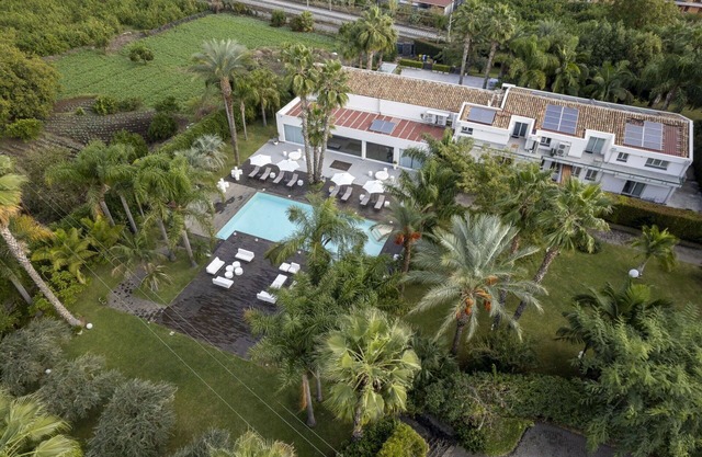 Villa in Mascali with 11 bedrooms sleeps 22