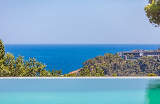 "Villa Irina in Begur: Luxury and Sea Views Near the Beach"