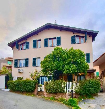 Villa Iris