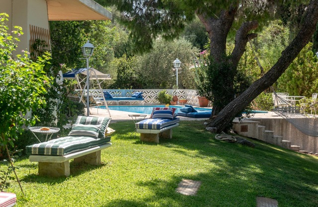 Villa Jackie O! on the Athens Riviera-
