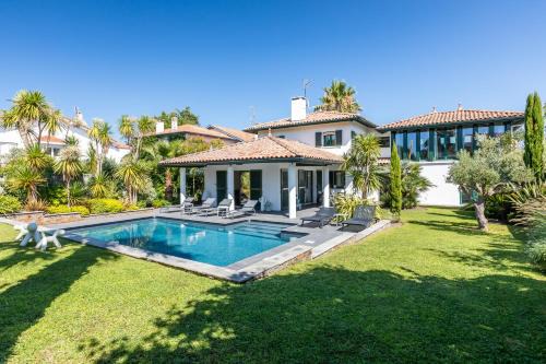 Villa Julia - Villa contemporaine avec piscine