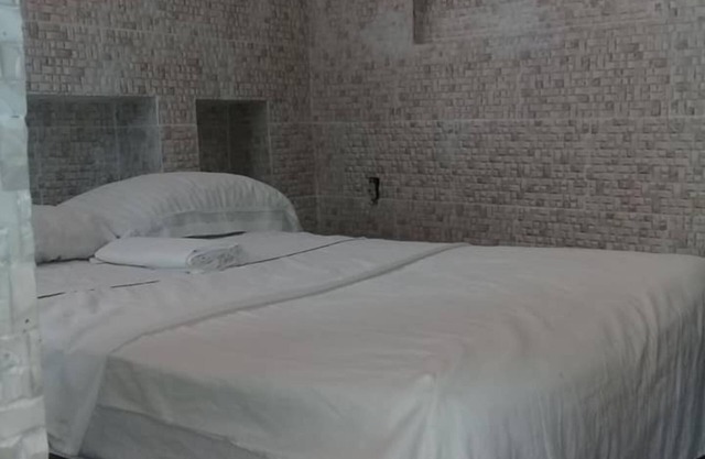 Villa Julirous Rd, spa and aparthotel camp for vacationers