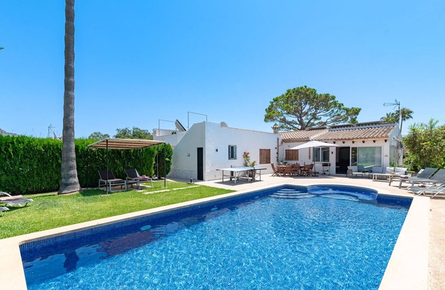 Villa Kaia with swimming pool for 4 people