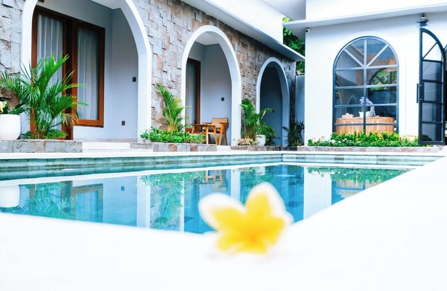 Villa Koura Tuban