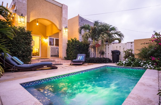 Villa Kunuku with Private plunge pool