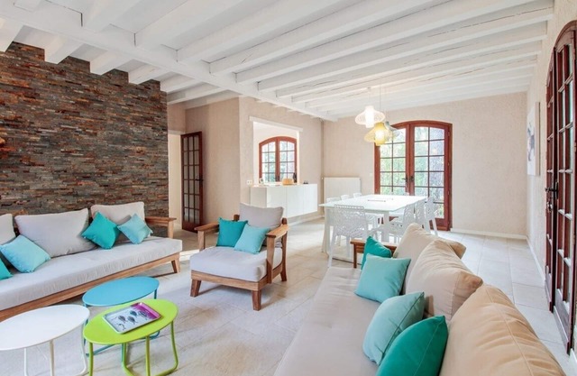 Villa LA DRYADE for 8 persons at 800m from the beach- Free Wifi.
