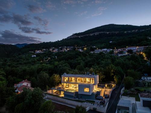 Villa Ladeti Sereno